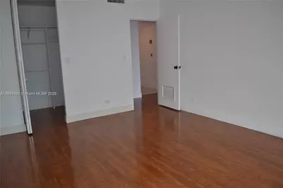 2451 Brickell Ave #12K, Miami, FL 33129 - Photo 9