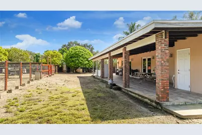 19501 SW 236th St, Homestead, FL 33031 - Photo 39