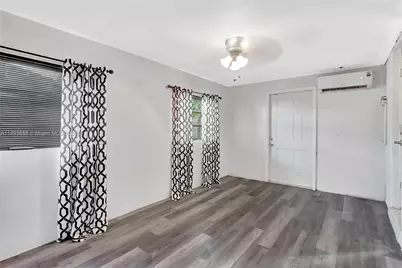 820 NW 67th Ave, Margate, FL 33063 - Photo 11