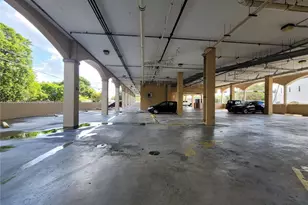 5271 SW 8th St, Miami, FL 33134 - Photo 11