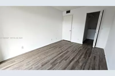 13450 SW 3rd St #415D, Pembroke Pines, FL 33027 - Photo 9