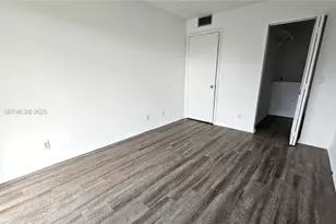 13450 SW 3rd St, Pembroke Pines, FL 33027 - Photo 9