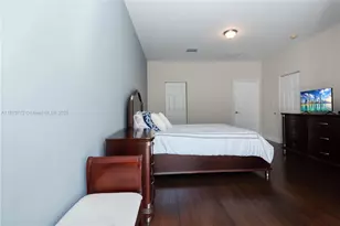 10742 NW 74th Ln, Doral, FL 33178 - Photo 31