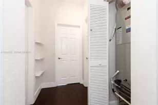 10742 NW 74th Ln, Doral, FL 33178 - Photo 31