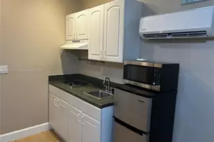 7630 SW 73rd Pl, Miami, FL 33143 - Photo 13