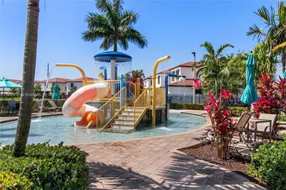 3354 W 100th Ter, Hialeah, FL 33018 - Photo 41