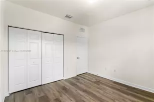 3354 W 100th Terrace, Hialeah, FL 33018 - Photo 27