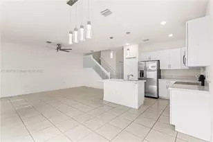 3354 W 100th Terrace, Hialeah, FL 33018 - Photo 7