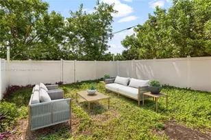 3354 W 100th Terrace, Hialeah, FL 33018 - Photo 33