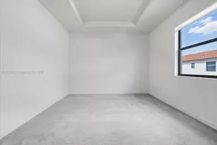 11779 SW 247th Ter, Homestead, FL 33032 - Photo 13