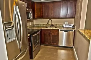 5570 NW 44th St, Lauderhill, FL 33319 - Photo 5