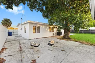 19320 NW 37th Ave, Miami Gardens, FL 33056 - Photo 37