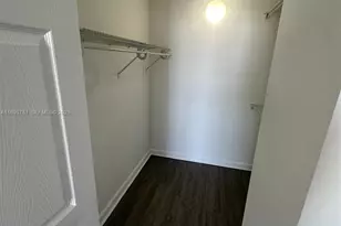 1800 Collins Ave, Miami Beach, FL 33139 - Photo 17