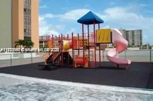 17021 N Bay Rd, Sunny Isles Beach, FL 33160 - Photo 15