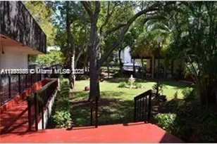 17021 N Bay Rd, Sunny Isles Beach, FL 33160 - Photo 5