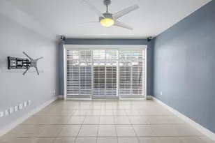 10900 SW 104th St, Miami, FL 33176 - Photo 9