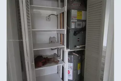 8101 SW 24th Ct #206, Davie, FL 33324 - Photo 17