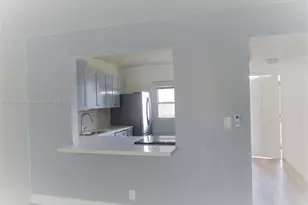 8101 SW 24th Ct, Davie, FL 33324 - Photo 9