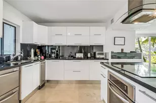 10090 Bay Harbor Terrace, Bay Harbor Islands, FL 33154 - Photo 19