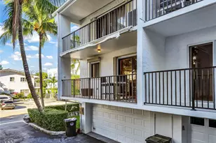 10090 Bay Harbor Terrace, Bay Harbor Islands, FL 33154 - Photo 17