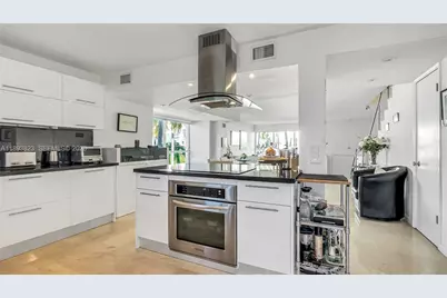 10090 Bay Harbor Ter #10090, Bay Harbor Islands, FL 33154 - Photo 43