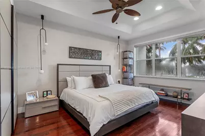 1396 Harbor Vw W, Hollywood, FL 33019 - Photo 23