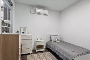 1396 Harbor View W, Hollywood, FL 33019 - Photo 21