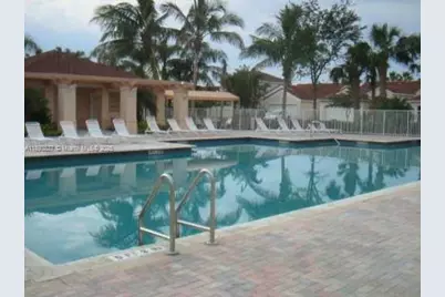 1350 Sorrento Dr, Weston, FL 33326 - Photo 25