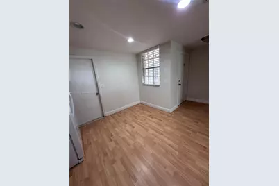 1350 Sorrento Dr, Weston, FL 33326 - Photo 3