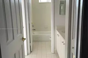 2904 NW 33Rd Terrace, Lauderdale Lakes, FL 33311 - Photo 5