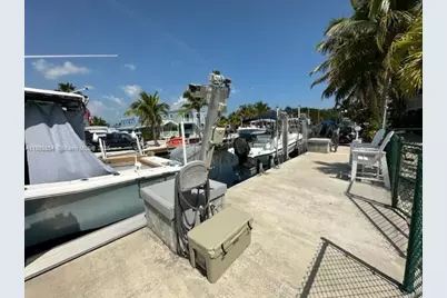 62 Waterways Dr, Key Largo, FL 33037 - Photo 19