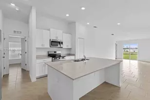 17511 Monte Isola Wy, Fort Myers, FL 33917 - Photo 5