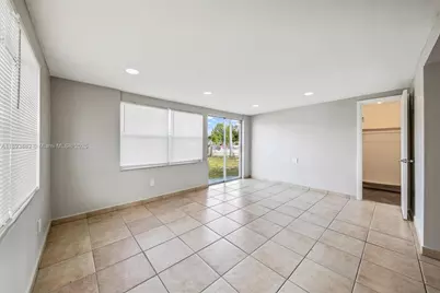 5720 SW 40th Ct, West Park, FL 33023 - Photo 23