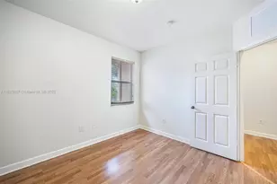 2884 SE 2nd Dr, Homestead, FL 33033 - Photo 13