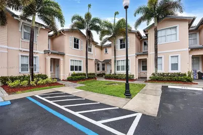 2884 SE 2nd Dr, Homestead, FL 33033 - Photo 25