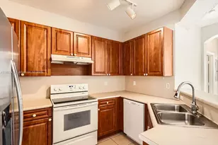 24363 SW 109th Ave, Homestead, FL 33032 - Photo 5