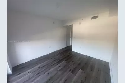 13800 Highland Dr #604, North Miami Beach, FL 33181 - Photo 11