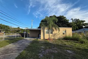 2135 Plunkett Ct, Hollywood, FL 33020 - Photo 1