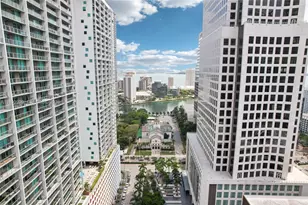 55 SE 6th St, Miami, FL 33131 - Photo 21