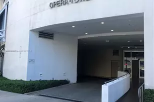 1750 N Bayshore Dr, Miami, FL 33132 - Photo 3