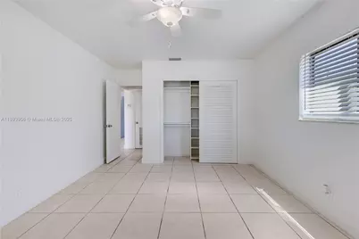821 NW 41st St #B, Oakland Park, FL 33309 - Photo 9