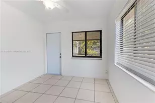 821 NW 41st St, Oakland Park, FL 33309 - Photo 11