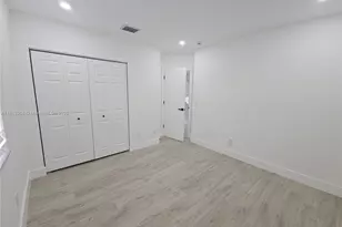 1768 NW 78th Ave, Pembroke Pines, FL 33024 - Photo 25