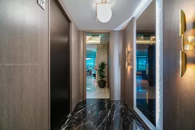 300 N Biscayne Blvd #7803, Miami, FL 33132 - Photo 1