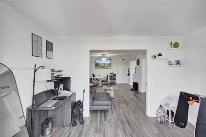 1251 NE 108th St #610, Miami, FL 33161 - Photo 45