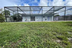 1854 Lauderdale Manor Dr, Fort Lauderdale, FL 33311 - Photo 3