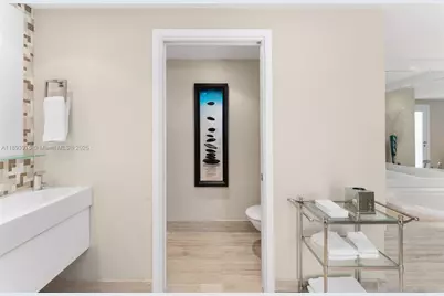 6899 Collins Ave #LPH04, Miami Beach, FL 33141 - Photo 17