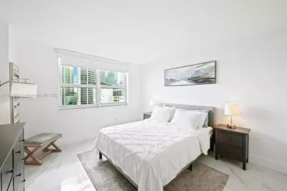 1155 Brickell Bay Dr #903, Miami, FL 33131 - Photo 15
