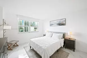 1155 Brickell Bay Dr, Miami, FL 33131 - Photo 15