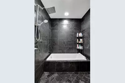 900 Biscayne Blvd #4412, Miami, FL 33132 - Photo 25